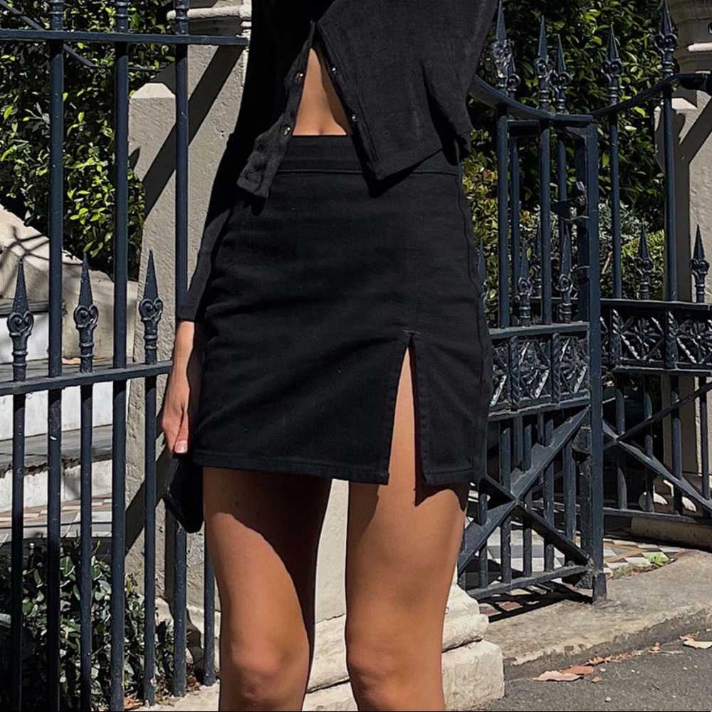 Lioness - Princess Polly - Lola Mini Skirt Black